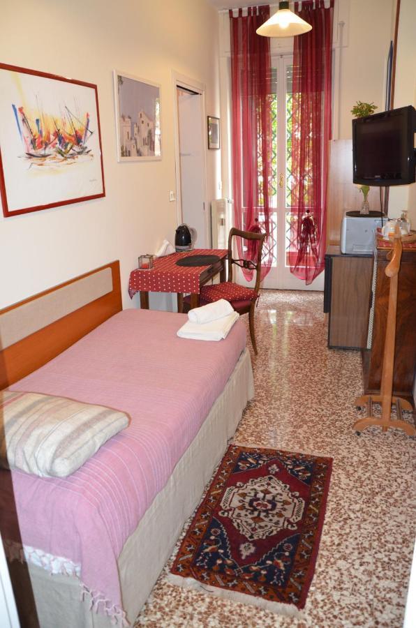 Chambre Simple Deluxe avec Balcon