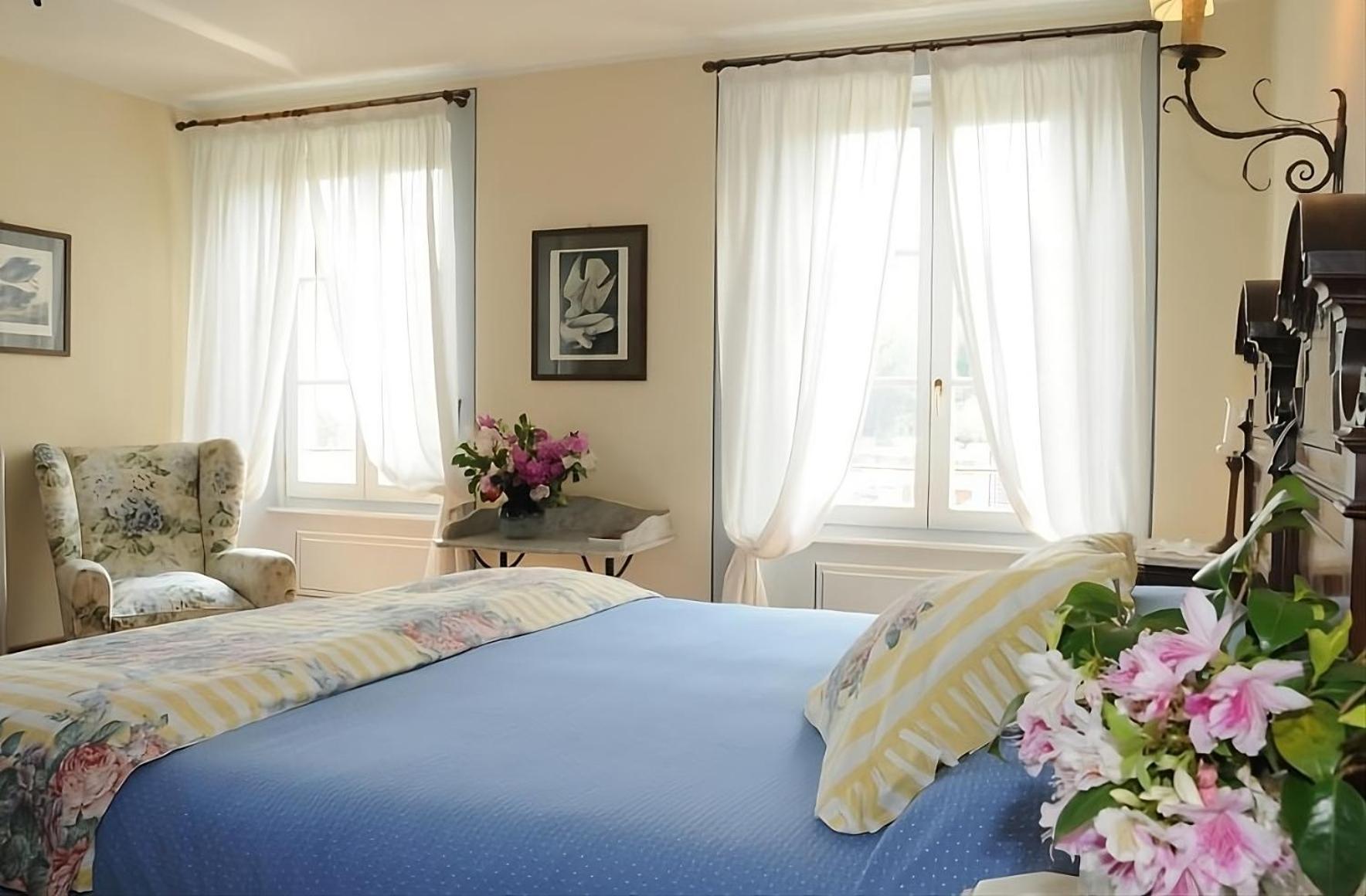 Chambre Lit King-Size - Vue sur Lac