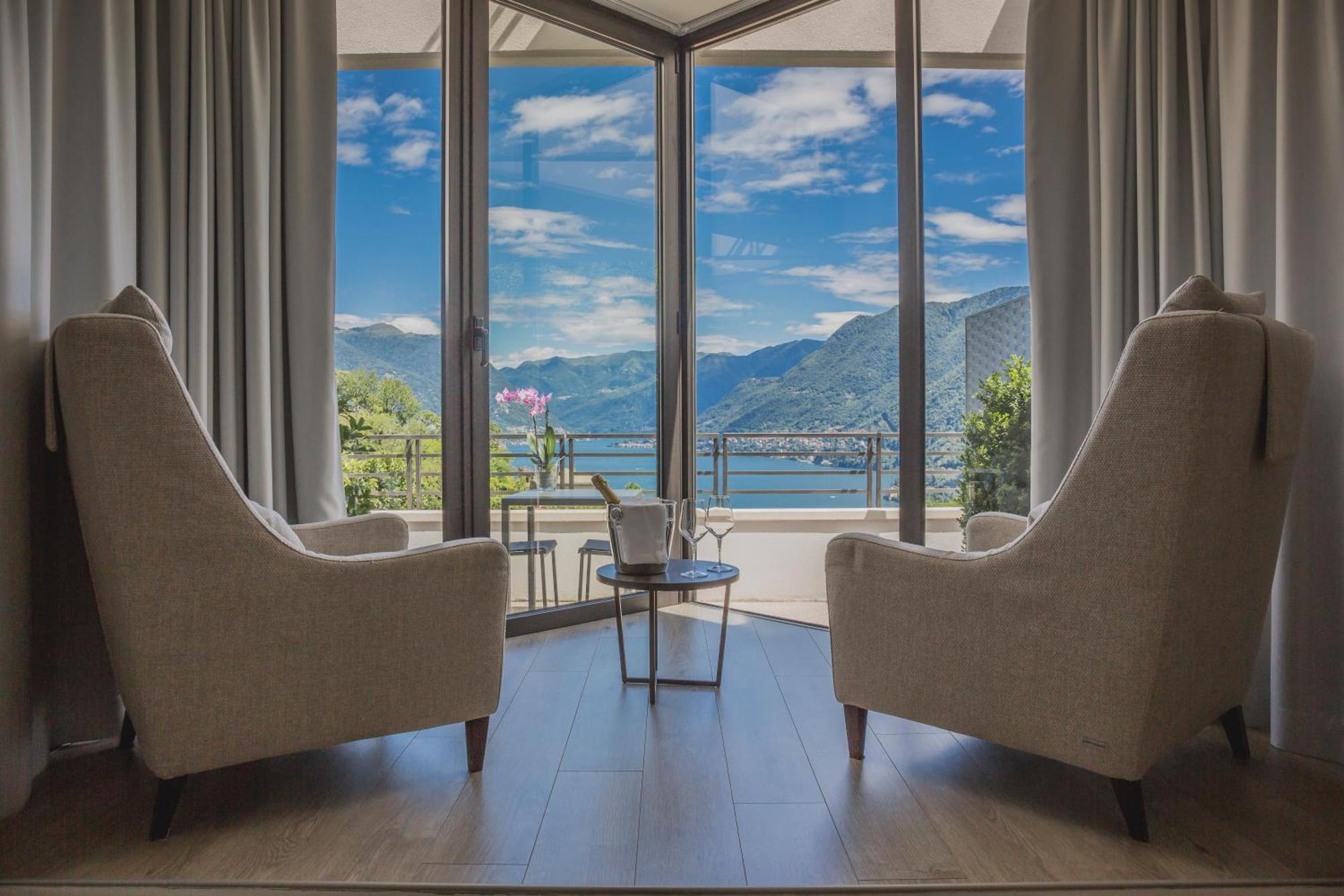 Deluxe Double or Twin Room Terrace Lake View,1399971857:JPEG